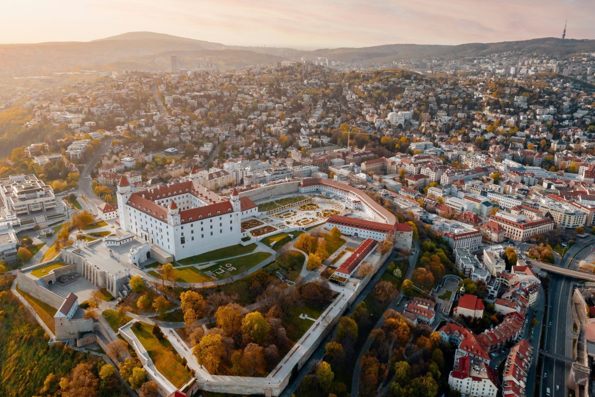 Bratislava, photo: Martin Katler on unsplash