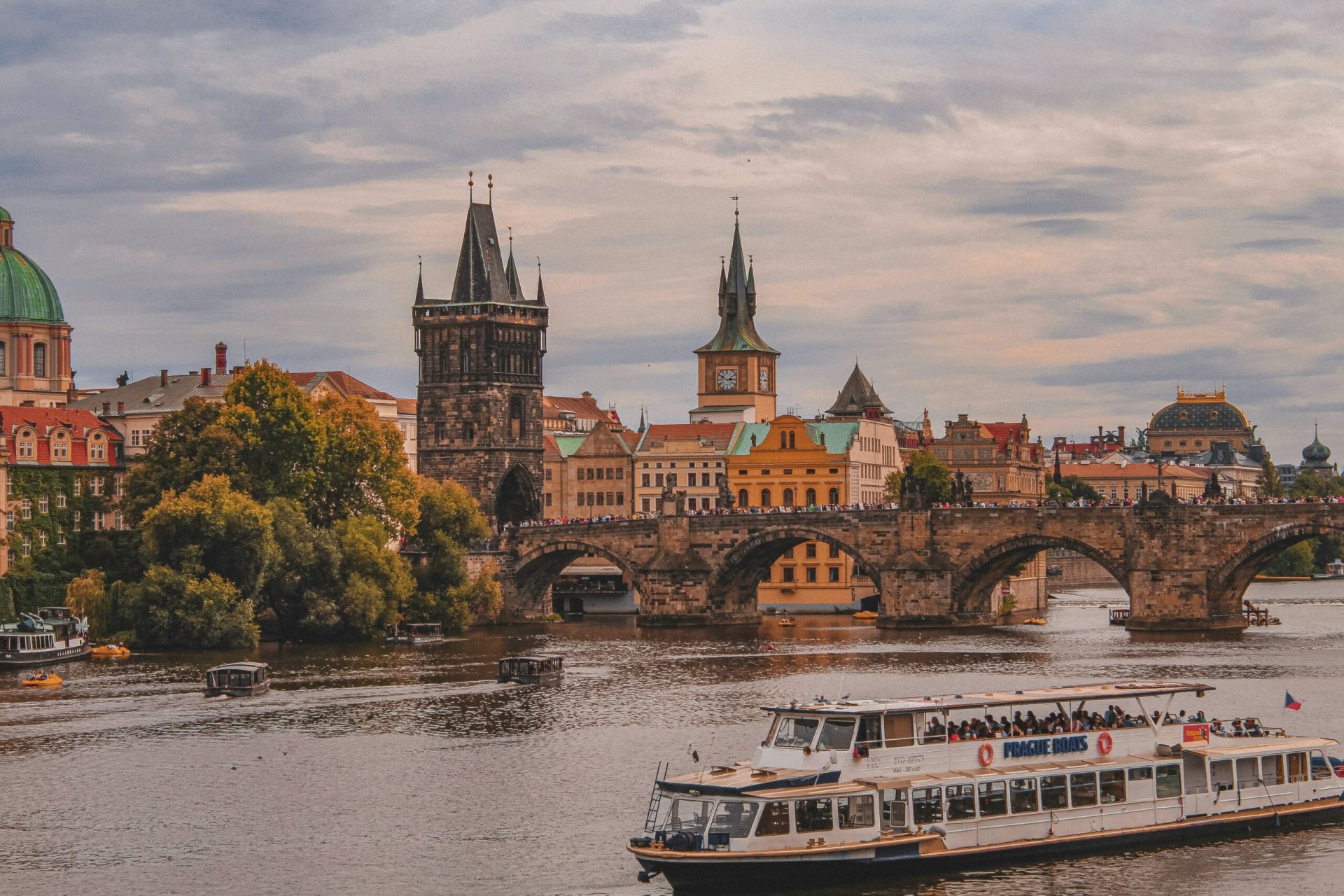 Prague, photo: Ouael Ben Salah on unspash